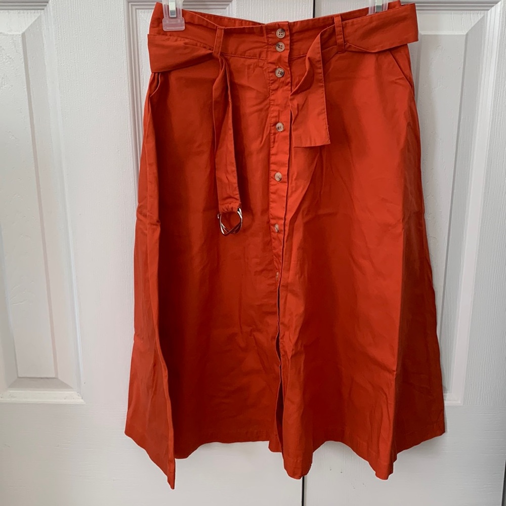 Forever 21 knee length skirt size small